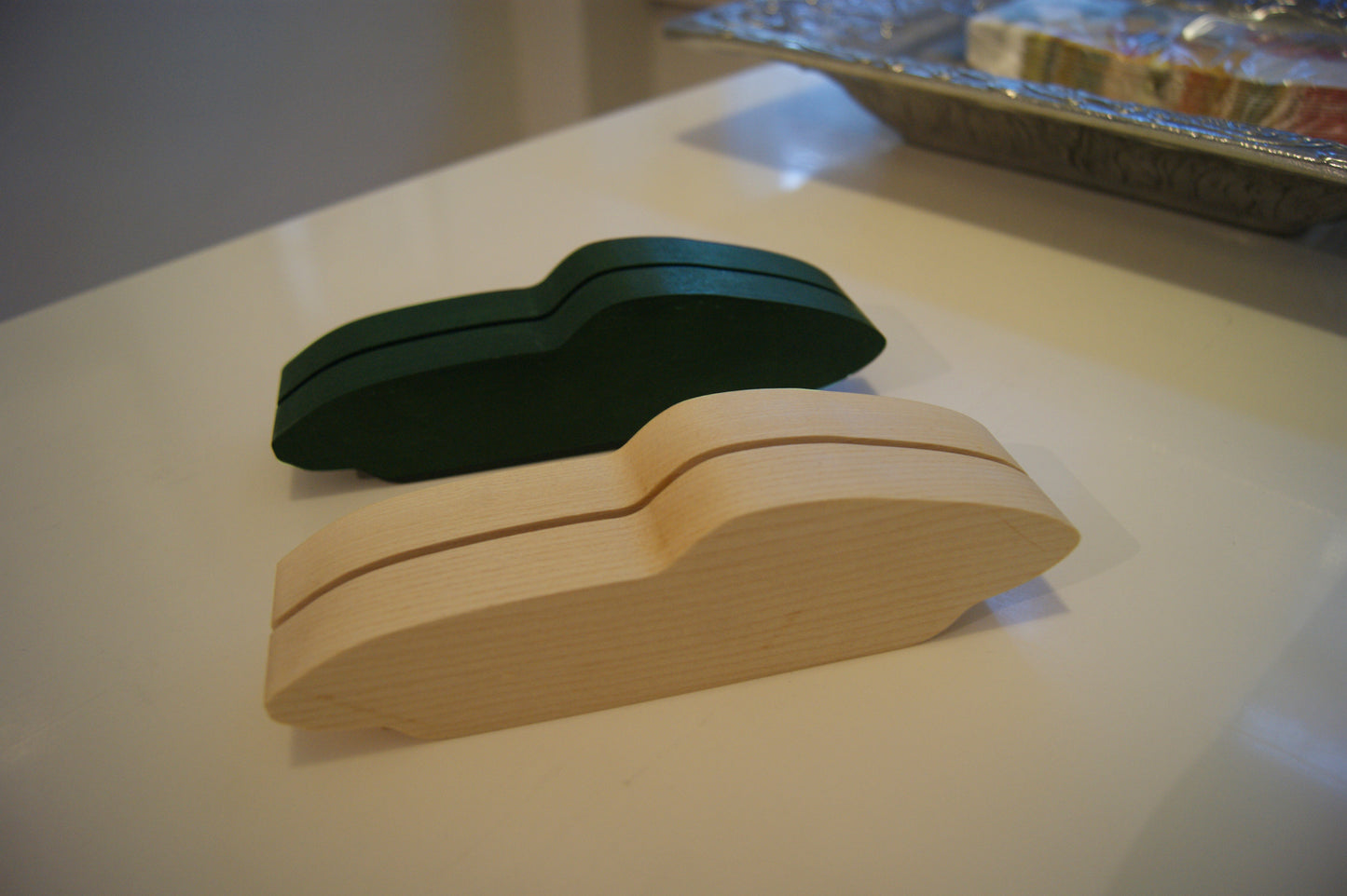 H1 'The Sportscar' Skulptur von Uli Ehret aus Ahornholz